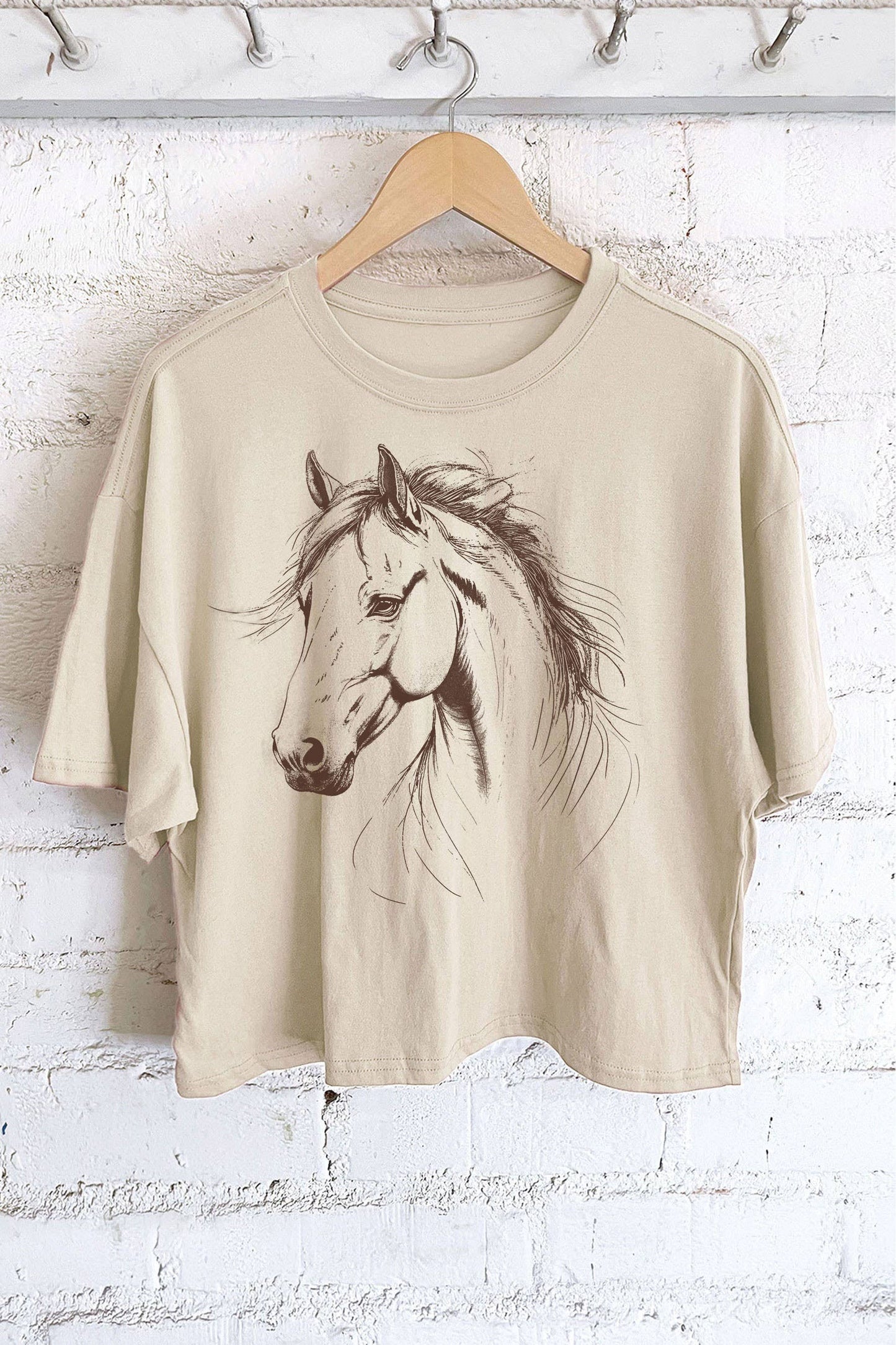 HORSE SKETCH GRAPHIC LONG CROP TOP