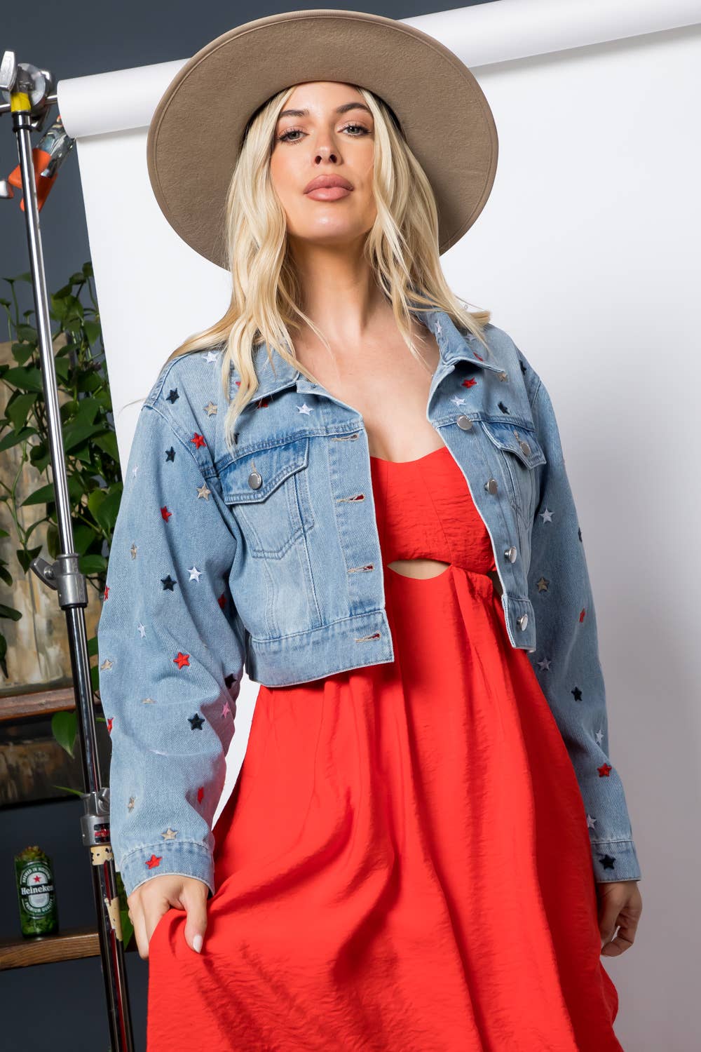 The Star Embroidered Crop Denim Jacket