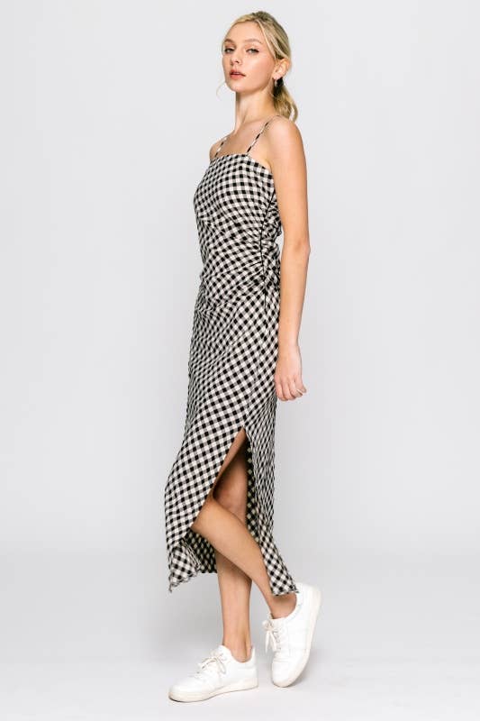 Sweet Tea Gingham Midi Dress