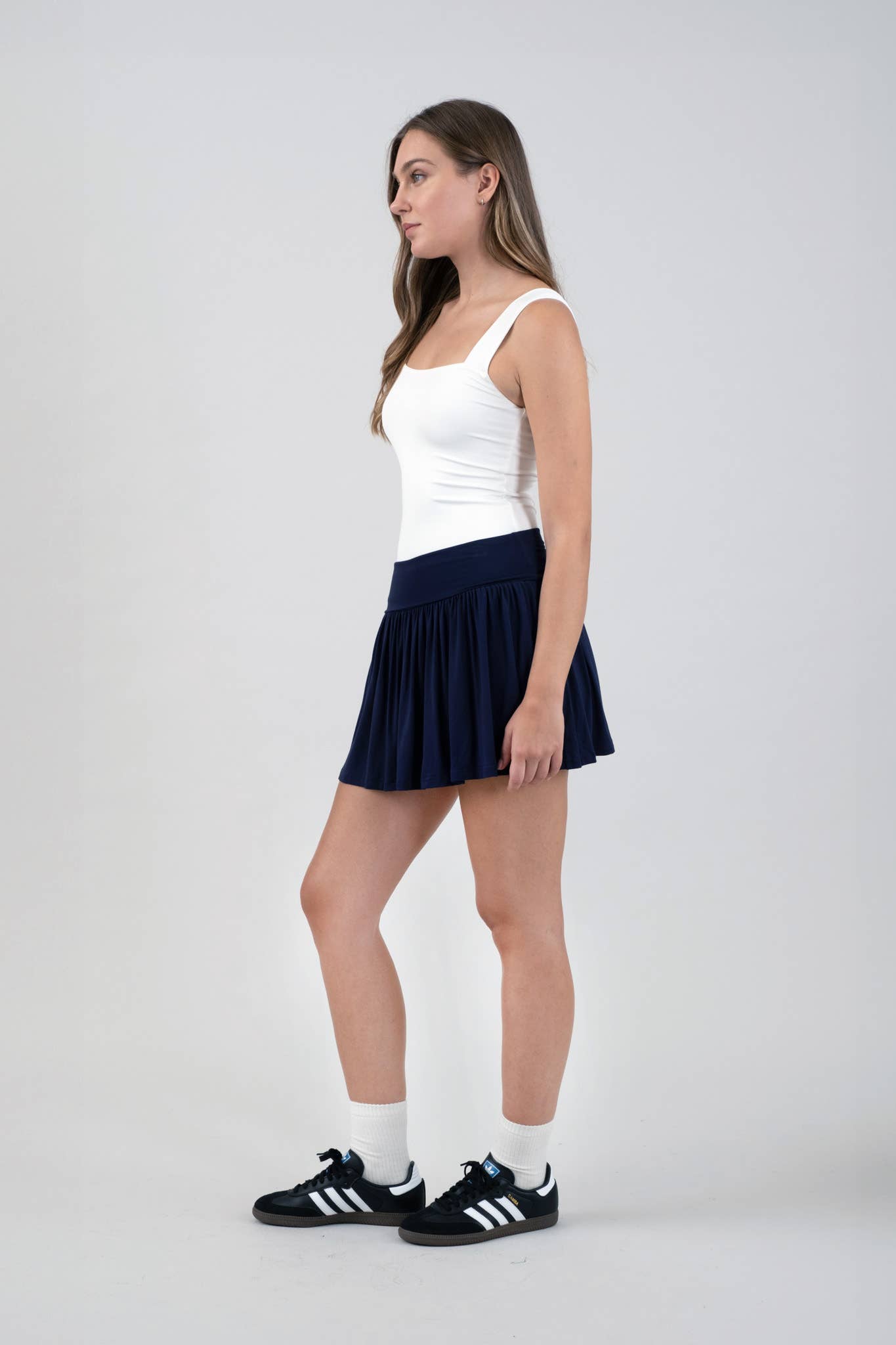 The Terri Reversible Square Neck Seamless Cami