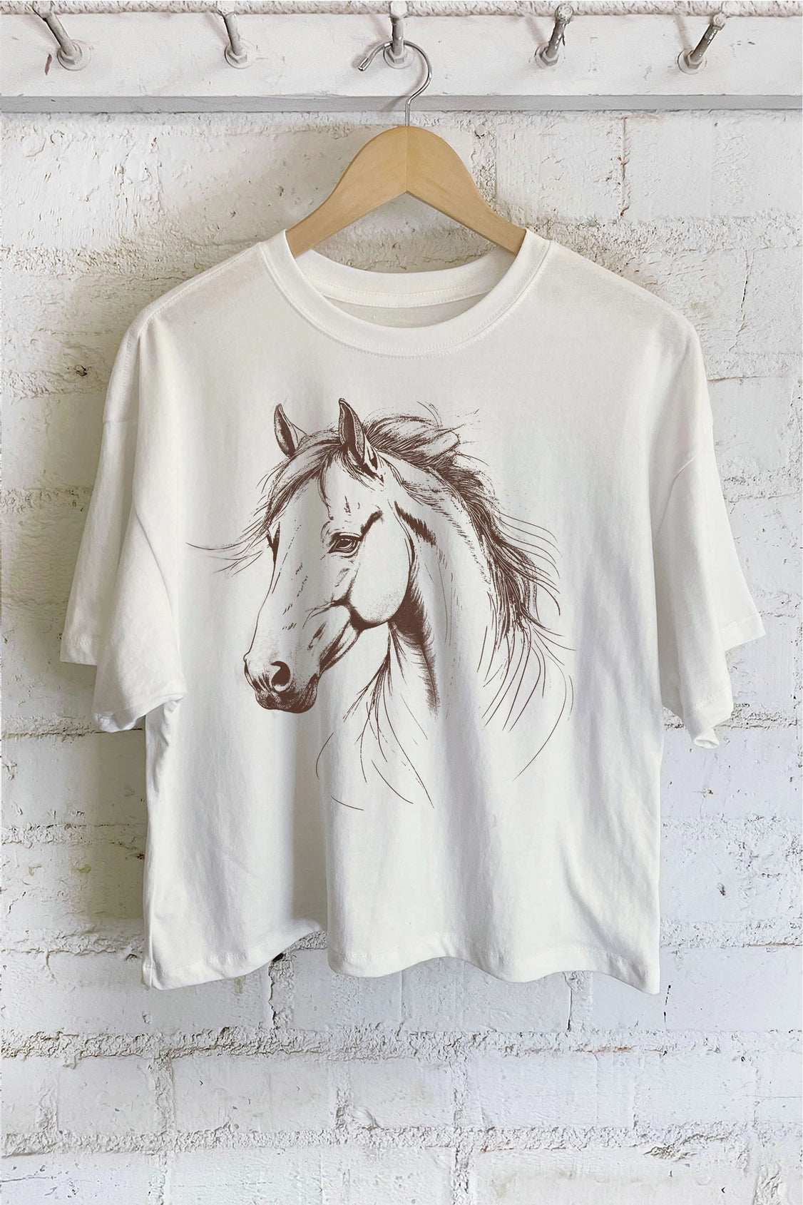 HORSE SKETCH GRAPHIC LONG CROP TOP