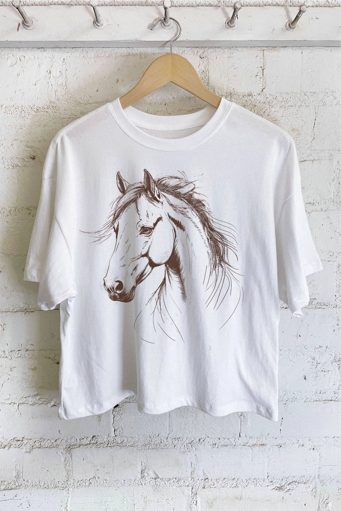 HORSE SKETCH GRAPHIC LONG CROP TOP