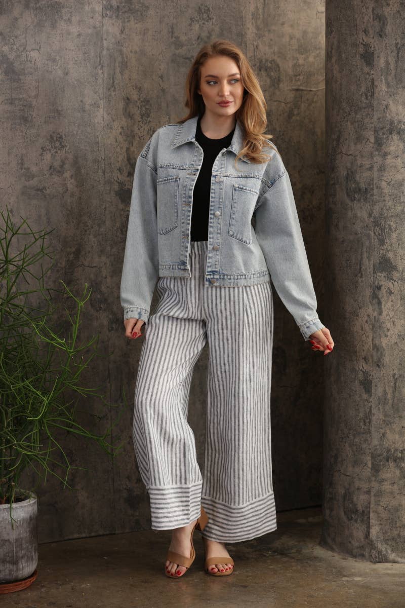 The Gwen Denim Oversized Crop Jacket With Big Pockets