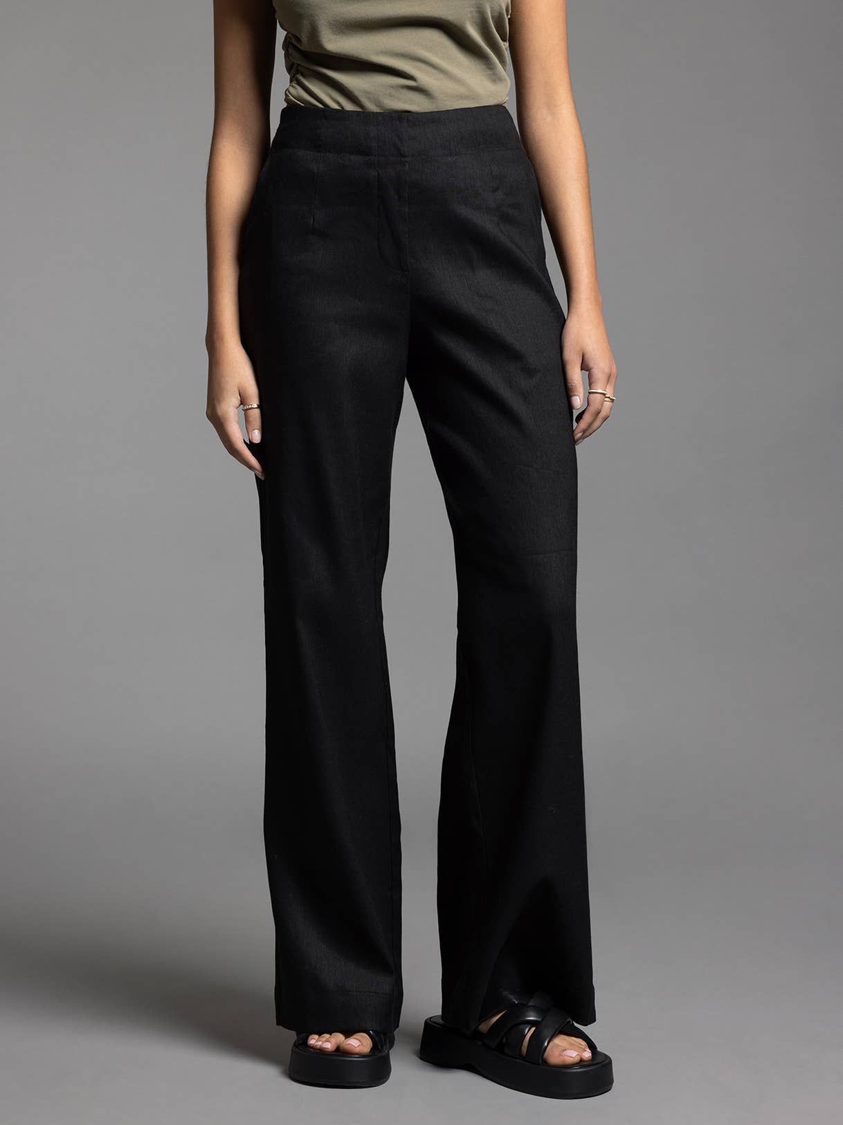 The Jane Straight Cut Linen Pants in Black or Oatmeal