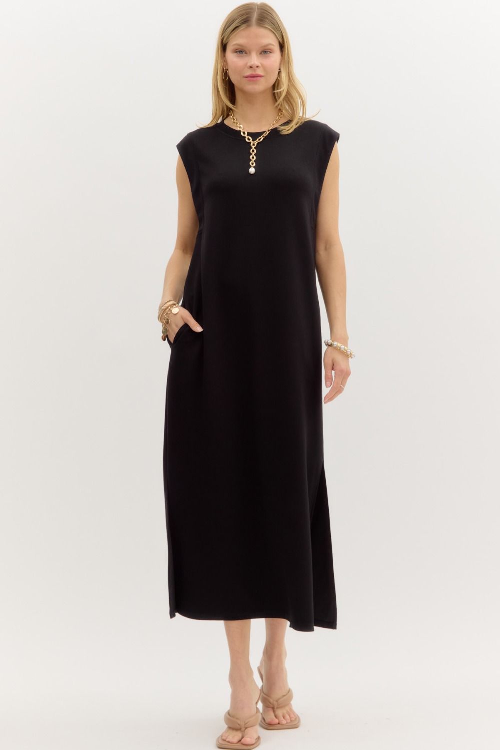 The Claire Knit Midi Dress with pockets