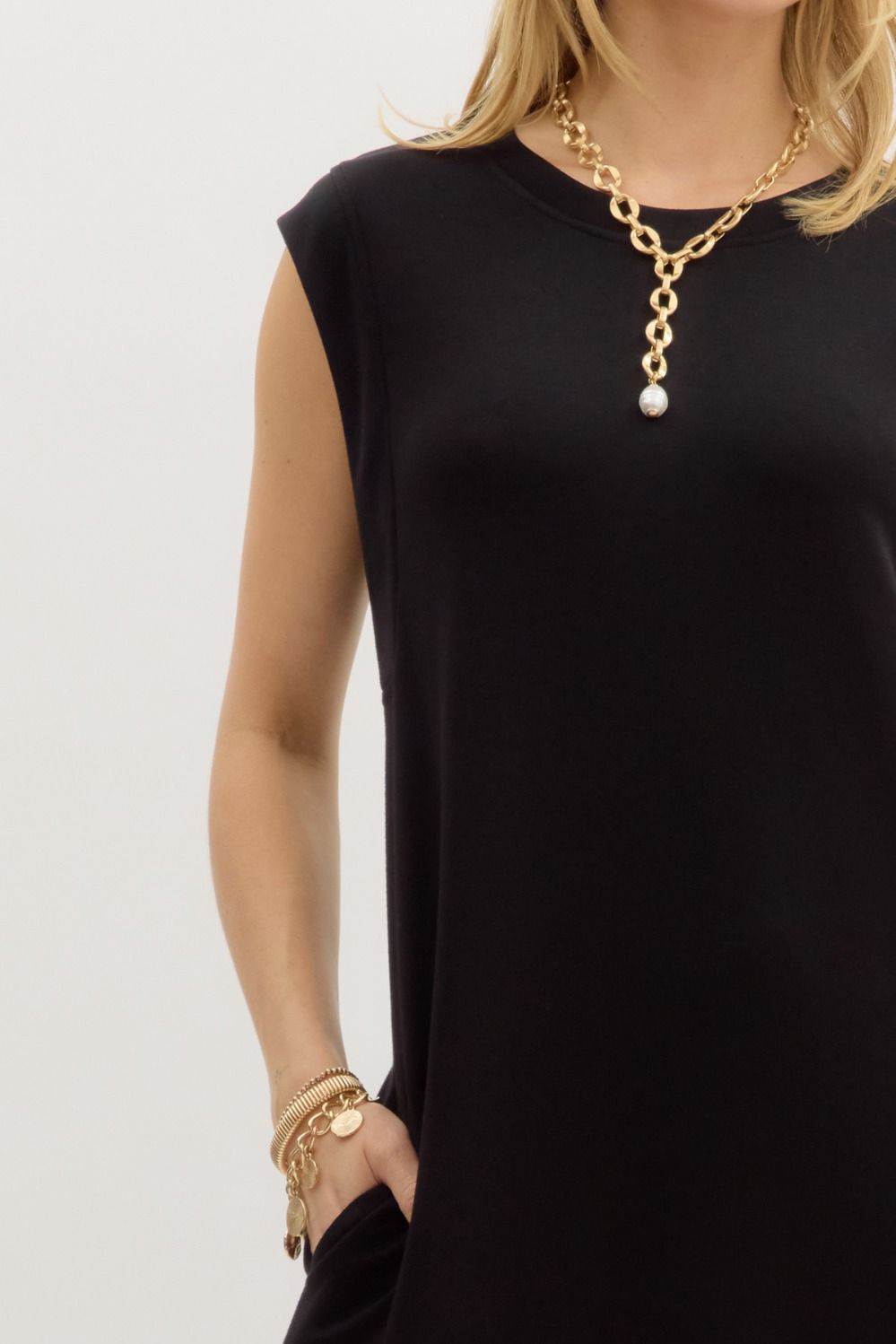The Claire Knit Midi Dress with pockets