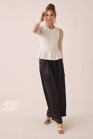 The Ellie Organza Puff Sleeve Peplum Blouse – Off White