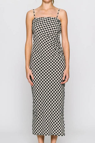 Sweet Tea Gingham Midi Dress