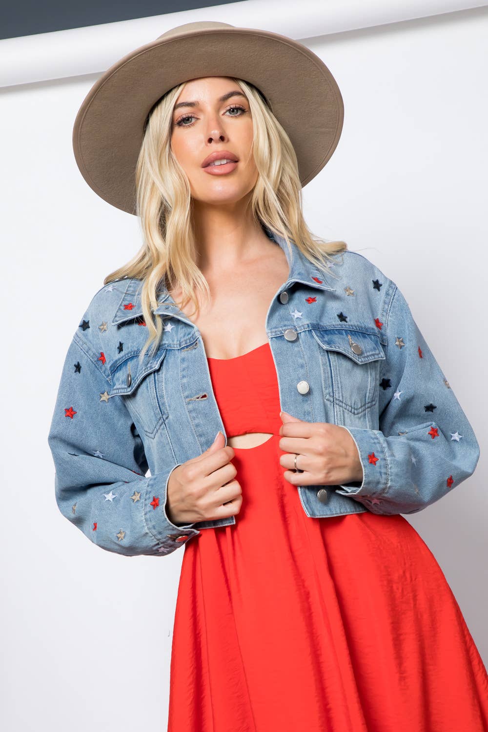 The Star Embroidered Crop Denim Jacket