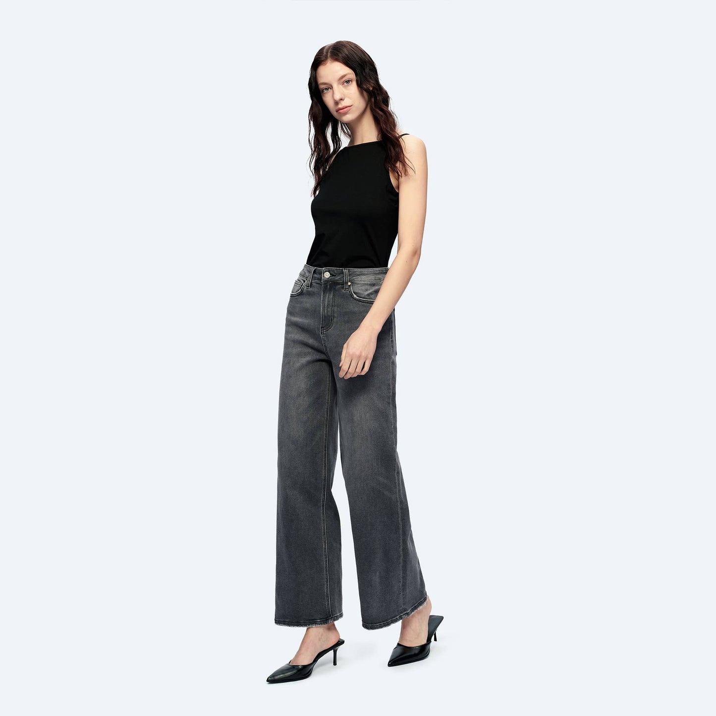 The Lennox Charcoal Gray Jean