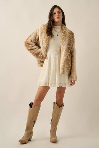 Beige deer-print faux fur shawl-collar jacket with hook-front closure and side pockets