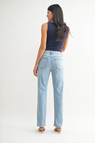 The Annie Clean Stretch Straight Jeans