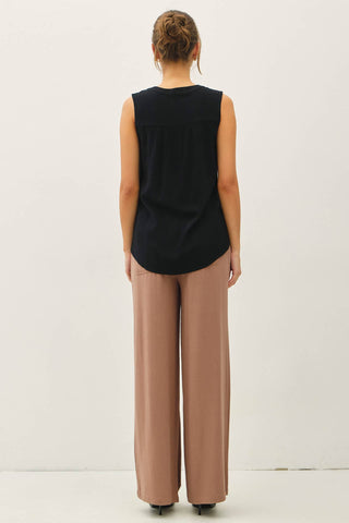 The Linen Blend Two-Tie Swing Top