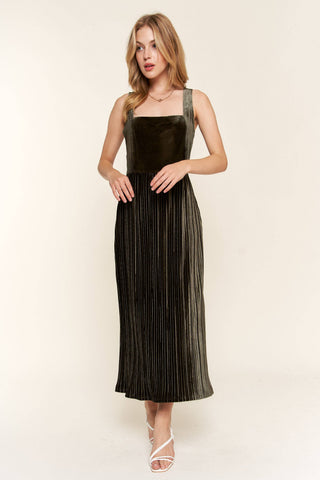 The Rosalind Velvet Gown