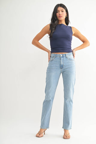 The Annie Clean Stretch Straight Jeans