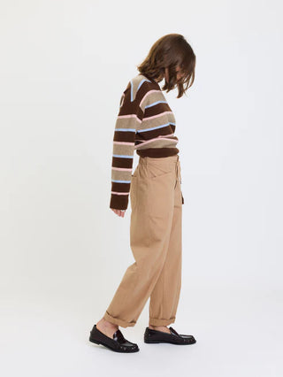 The Villa Drawstring Barrel Pant in Latte
