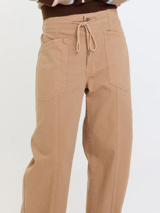 The Villa Drawstring Barrel Pant in Latte