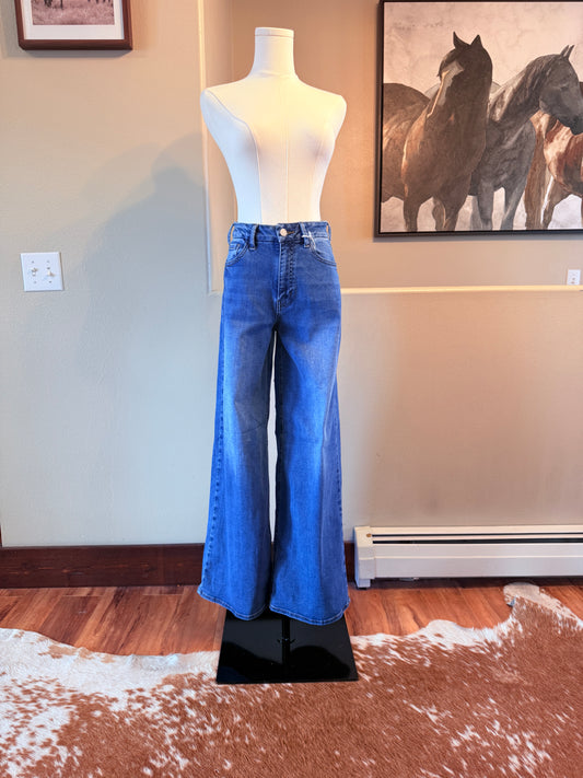 Saddle Up Loose Straight Jeans