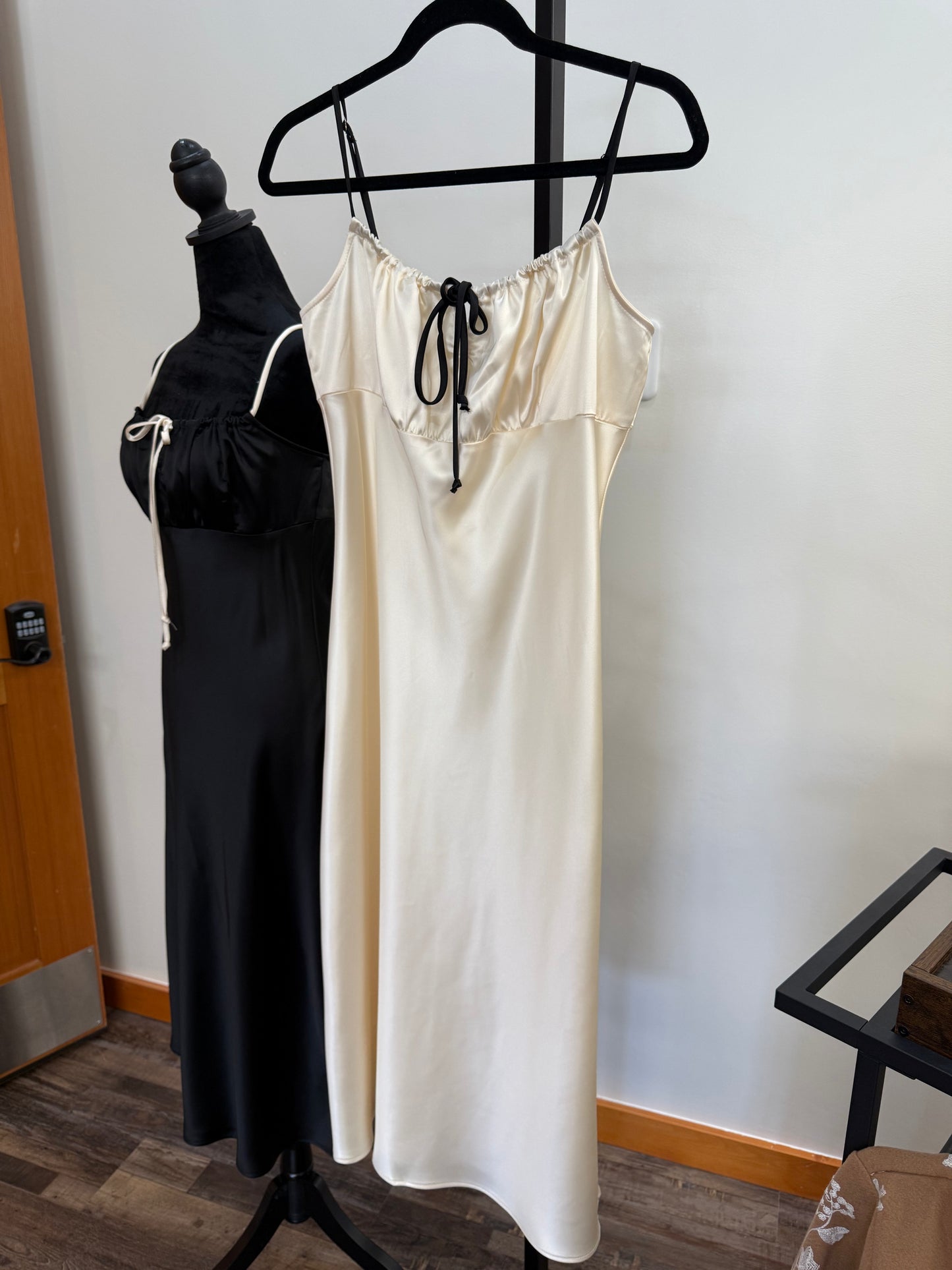 The Juliet Tie-Front Midi Dress
