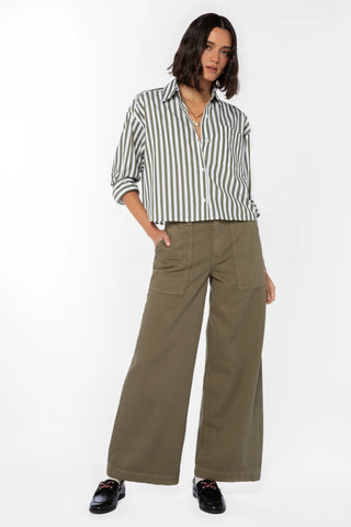 The Stormi Cropped Button-Down Shirt