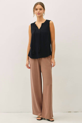 The Linen Blend Two-Tie Swing Top