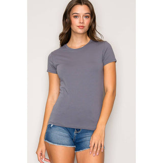 Women's slate gray crew neck short sleeve fitted knit t-shirt with denim shorts
