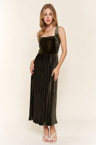 The Rosalind Velvet Gown