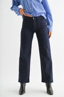 Utility Pocket Relaxed Jeans