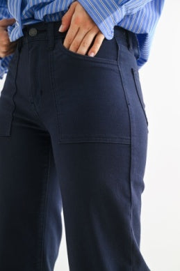 The Utility Pocket Relaxed Jeans